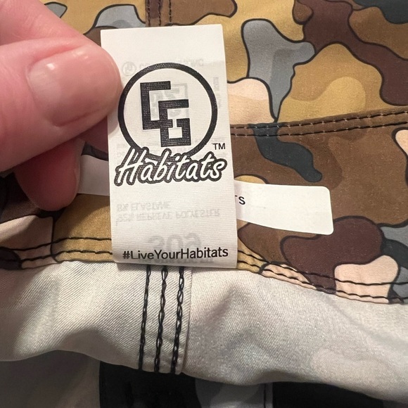 CG Habitats 309 fit OG athletic fit board shorts in candy camo gray - Picture 10 of 11